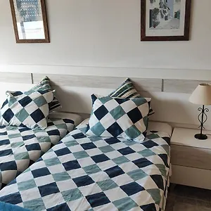 Apartment Cozy With First Line Seaview In Perfect Location, Near The Marina, Benalmadena